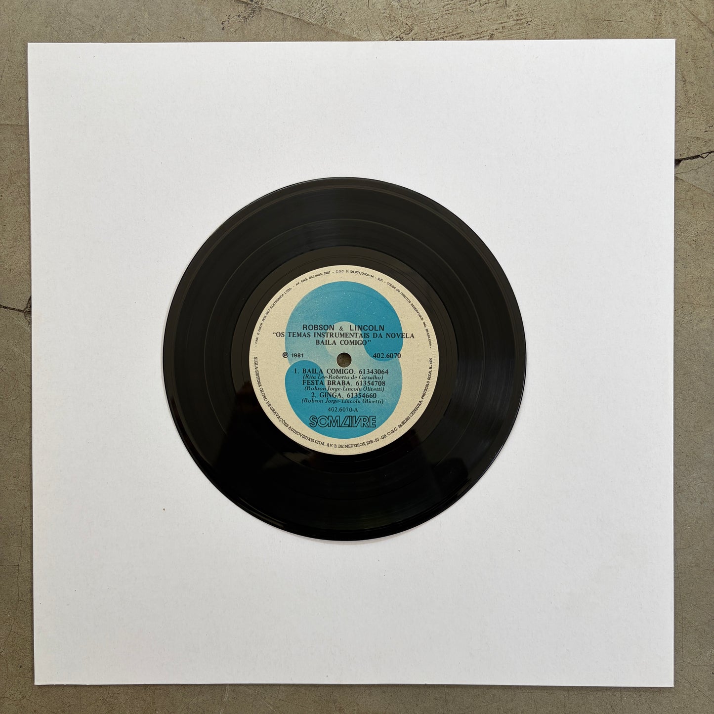 Lincoln Olivetti & Robson Jorge -  Os Temas Instrumentais Da Novela Baila Comigo 7"