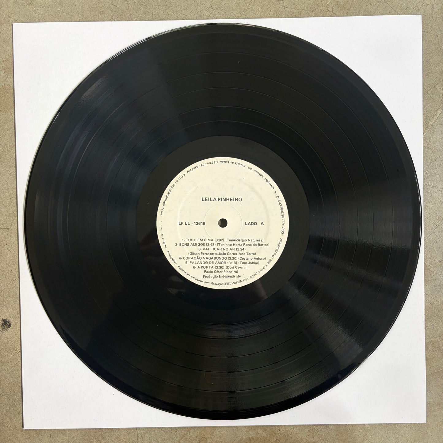 Leila Pinheiro – S/T (Deadstock Copy)