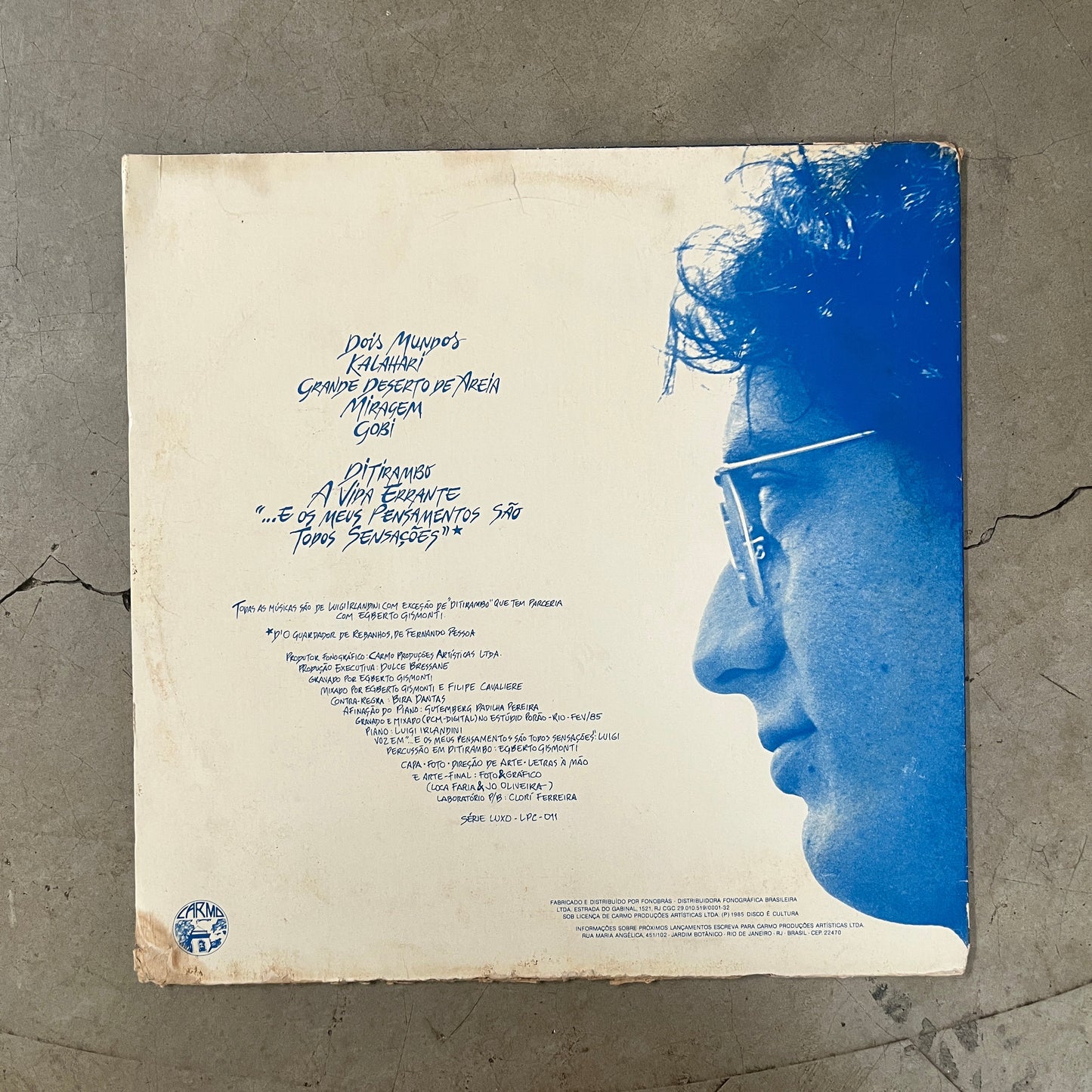 Luigi Irlandini – Azul E Areia