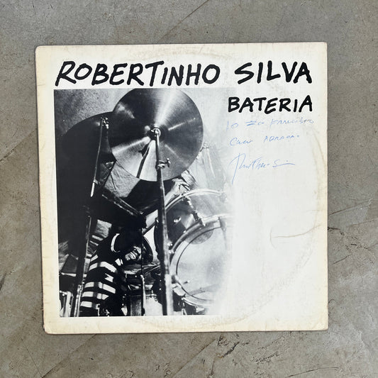 Robertinho Silva – Bateria
